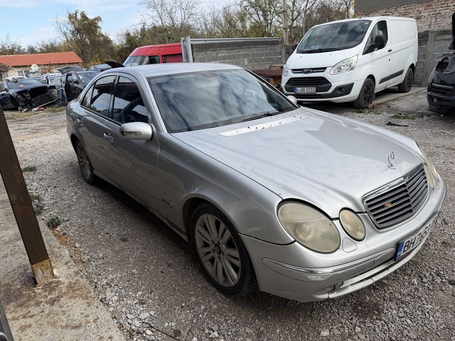 Мерцедес W211 2.7 дизел 2006 Г 6 ск само на части