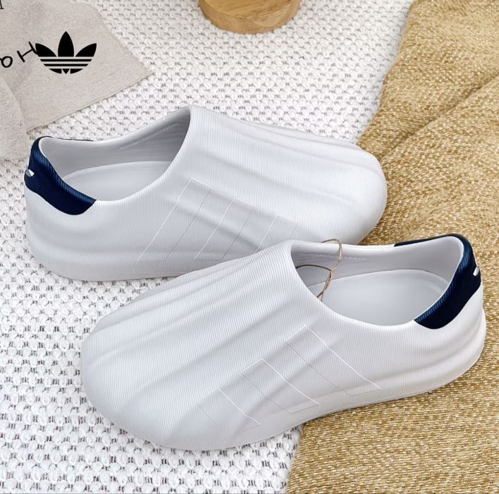 Спортивные Кроссовки Adidas