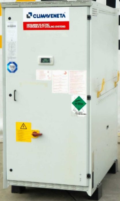 Vand / Inchiriez chiller CLIMAVENETA 157,5 KW