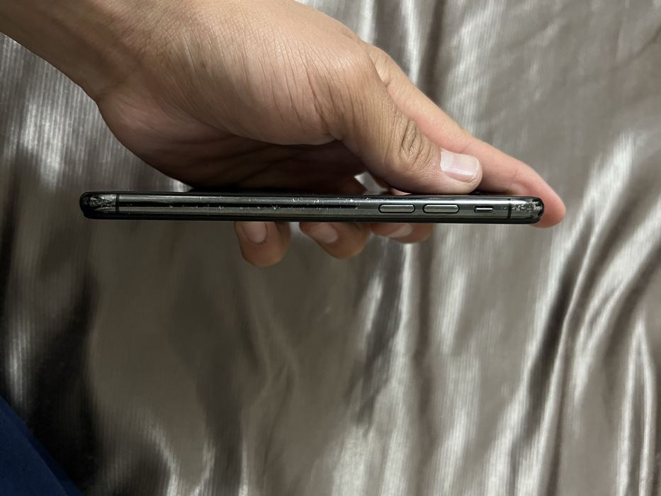 Продам Iphone xs 256gb