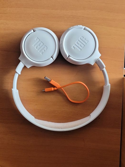JBL Tune 500BT Pure Bass – Căști Wireless Bluetooth, Stare Foarte Bună