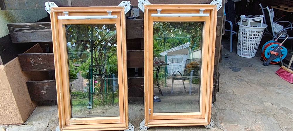 Ferestre VELUX originale (2 buc.)