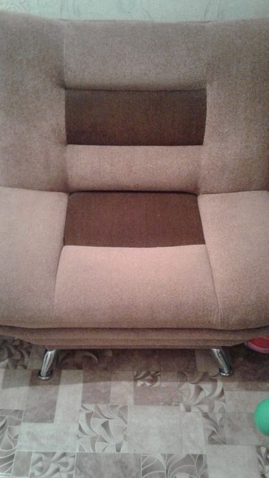 Кресло два в отличном состоянии