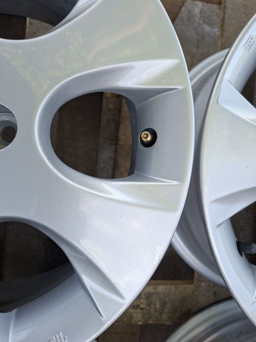 15" 4X100mm Hyundai, 4х100 Хюндай