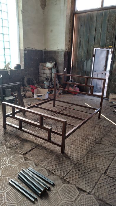 Loft , мебель на заказ.