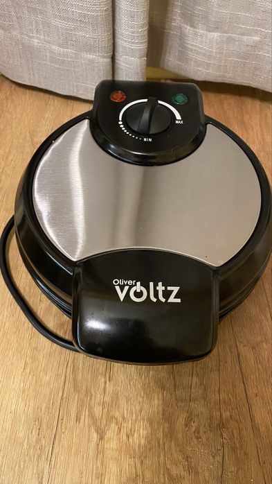 Гофретник 1300 W