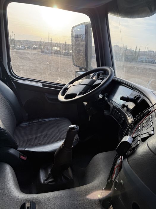 Basculanta 8x4 Volvo FM12 2007