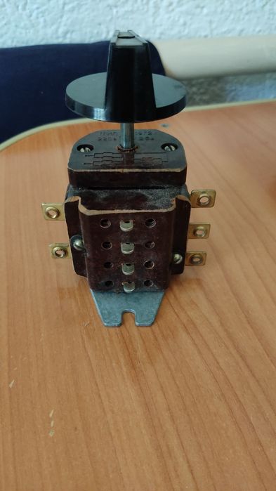 ТПКП 220v 25A термостойкий пакетный переключатель