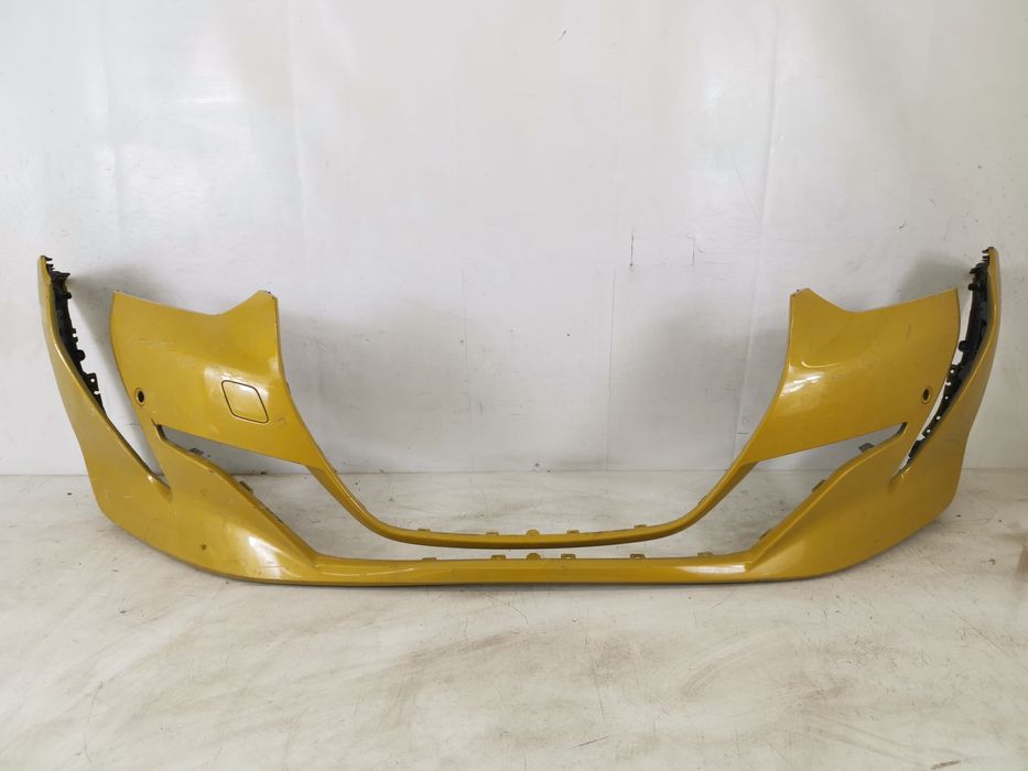 Предна броня Пежо / Peugeot 208 2 , Оригинална, в добро състояние