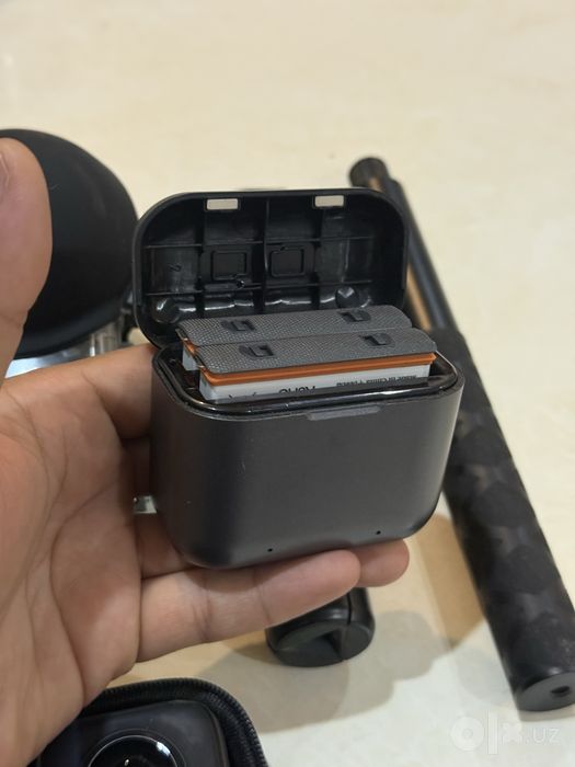 Insta 360 x3 sotiladi