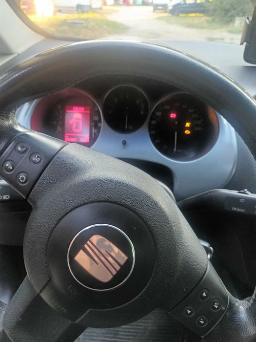 SEAT ALTEA XL 1.9TDI 105cc  1.650евро