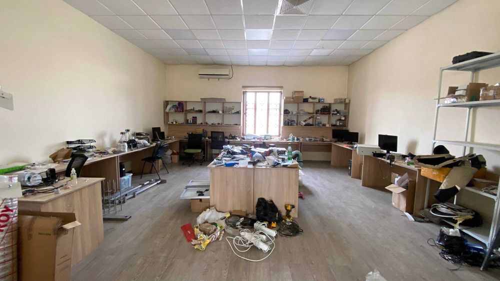 Сдам помещение под офис со своим двором 600м2 Алмазар, Каракамыш