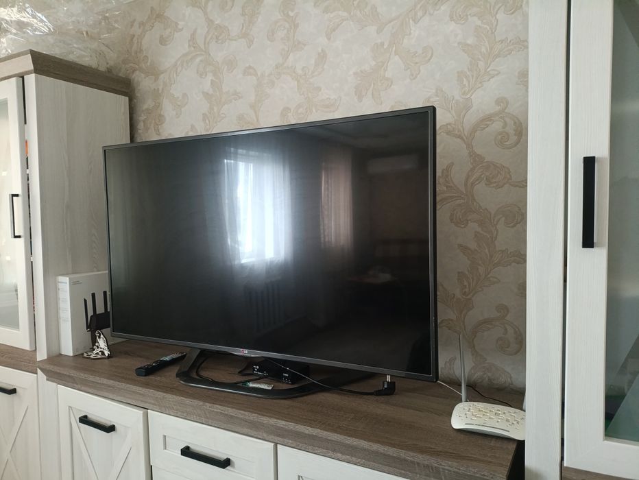 Продам телевизор