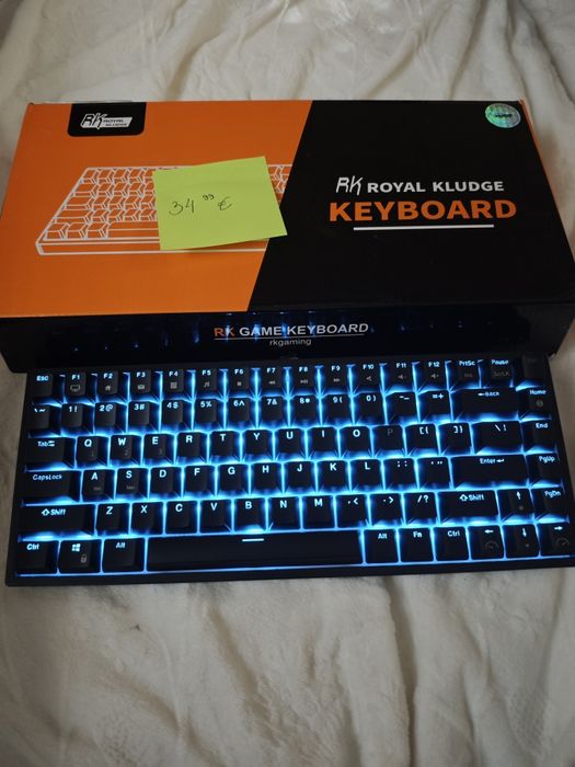 Геймърски клавиатури Asus