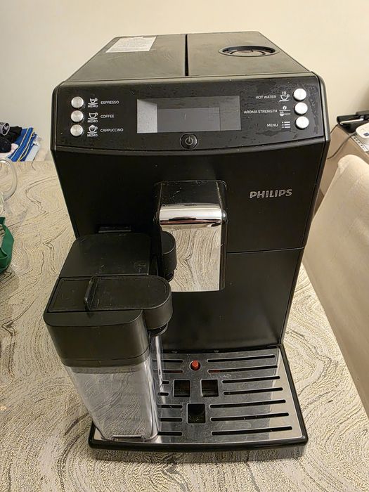 Vând expresoare de cafea Philips