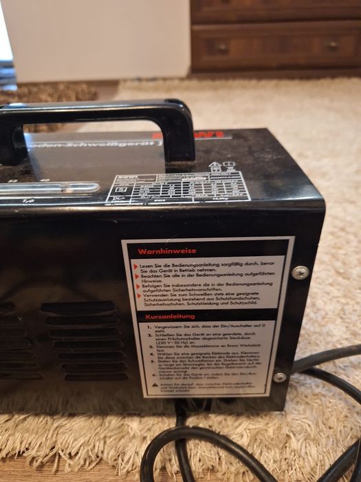 Vand aparat de sudură cu electrozi