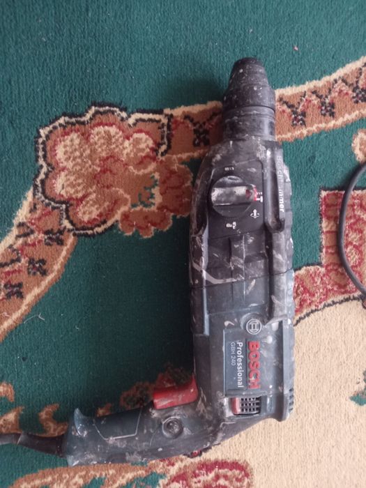 Дрель ALTECO DP 710-13. Перфоратор BOSCH GBH 240