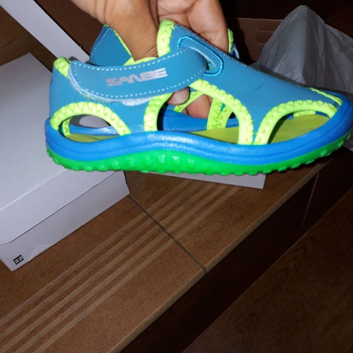 Sandale apă mărimea 22