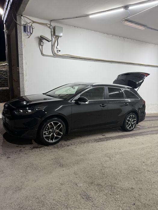 Продается Kia Ceed SW 2025 года