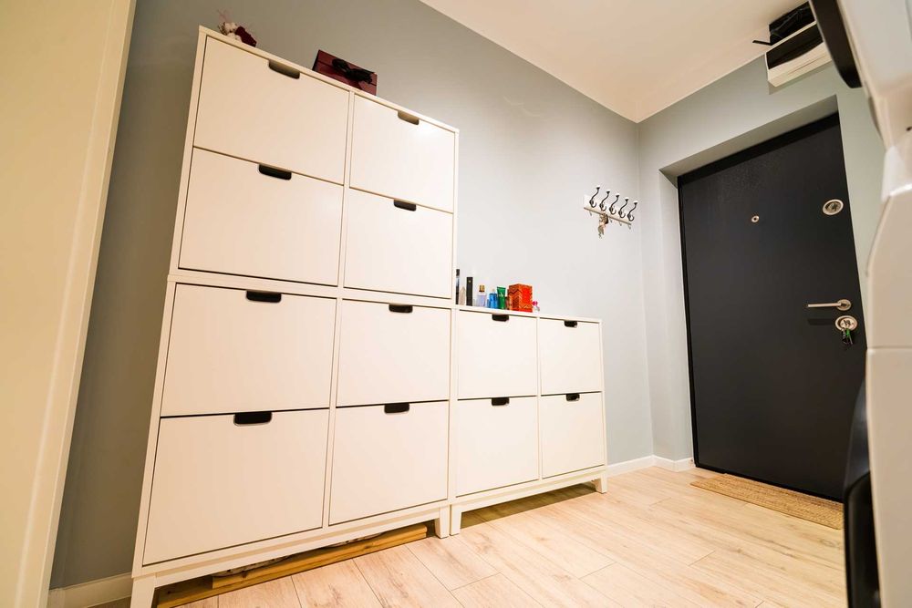 Apartament ultracentral 2 camere în Oltenița – complet renovat, mobilat și utilat - aproape de Bucuresti