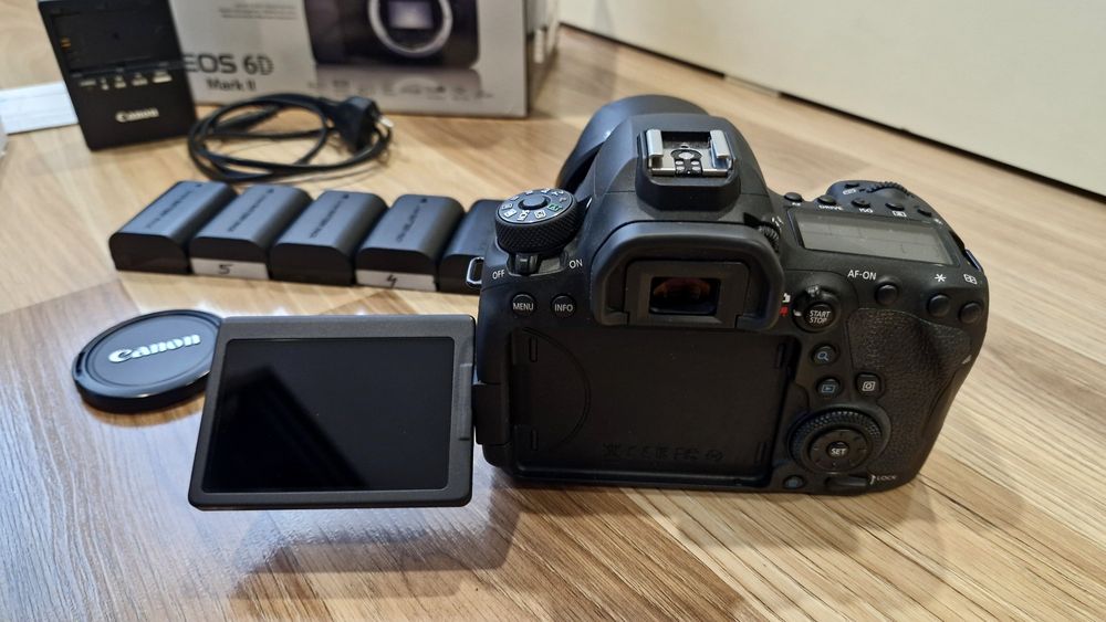 Camera DSLR Canon 6d mark 2  + 24mm f.2.8