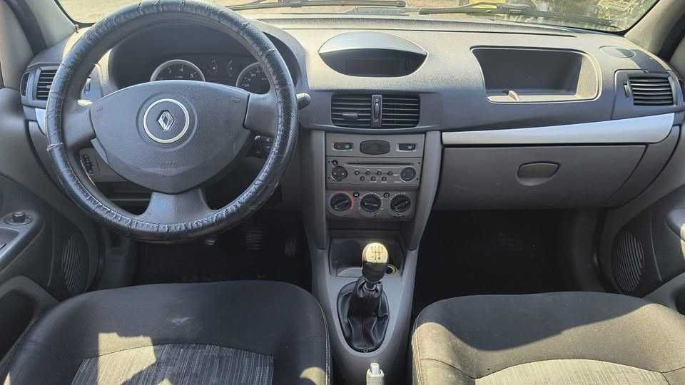RENAULT 4 2009 — imagine 4
