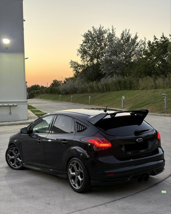 FORD FOCUS ST 2.0EcoBoost 250cp 2014