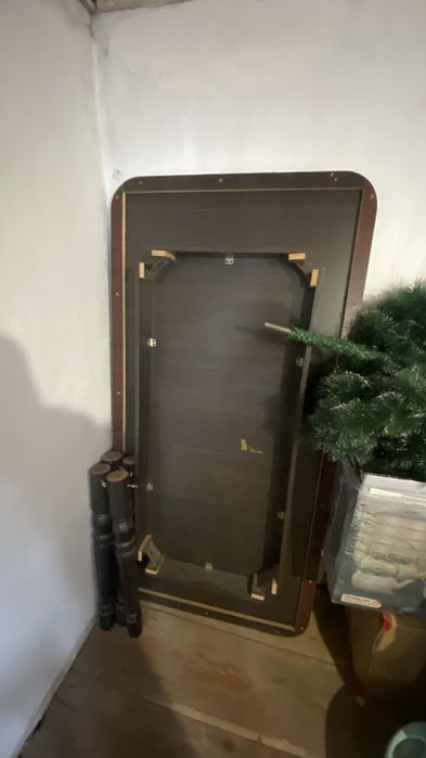 Продам стол в хорошем состоянии