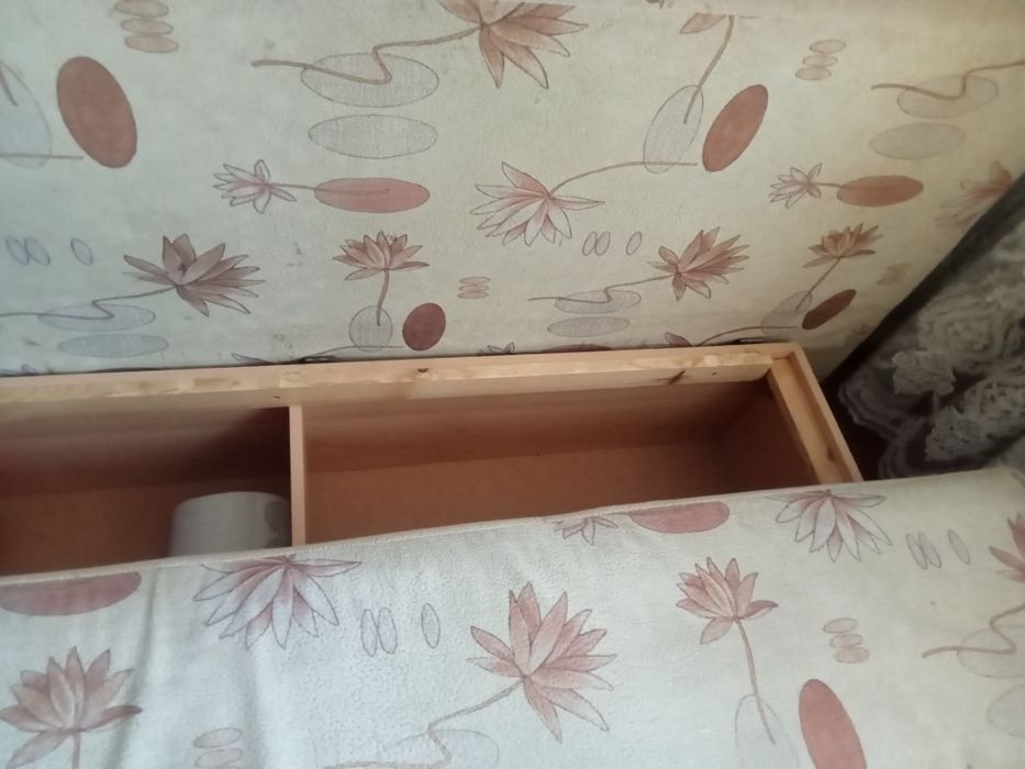 Срочно продам диван софа 15000 ,есть торг