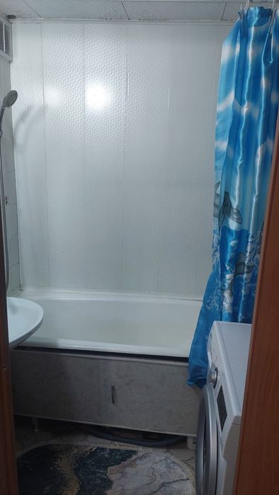 Продам 2кв  квартиру 6/6