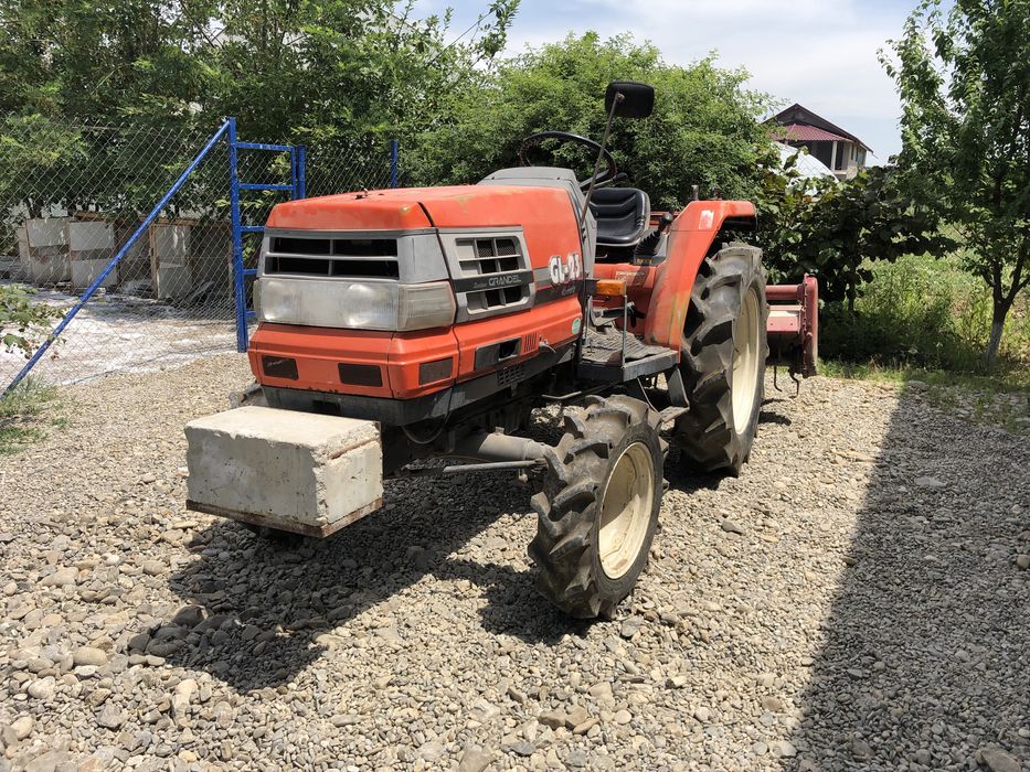 Tractor Kubota GL-23