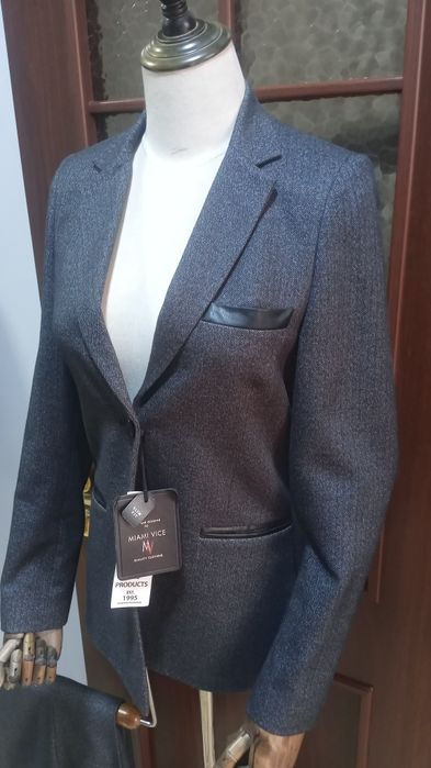 Женский костюм ( 36-38)