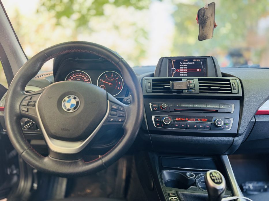 BMW 1 Series 2012 — imagine 2