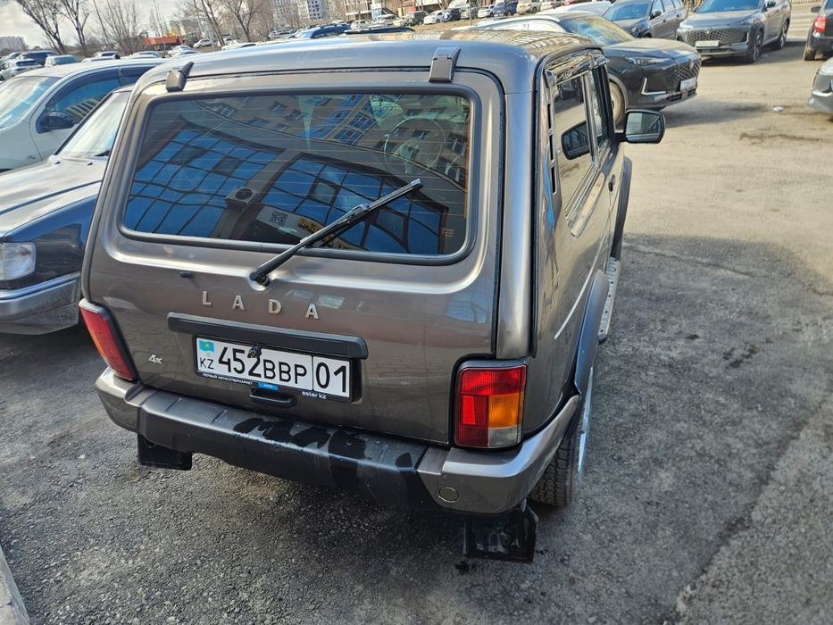 Продам ниву 2019 года