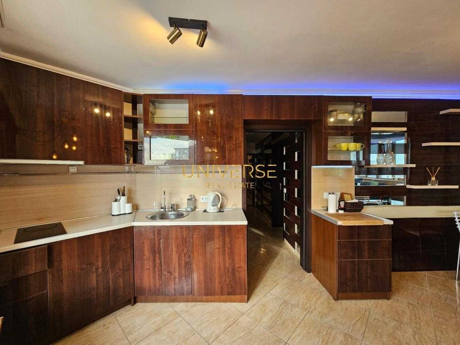 Продава се Тристаен апартамент в к.к. Слънчев бряг - 148 кв.м за 414 €/кв.м - Снимка #1