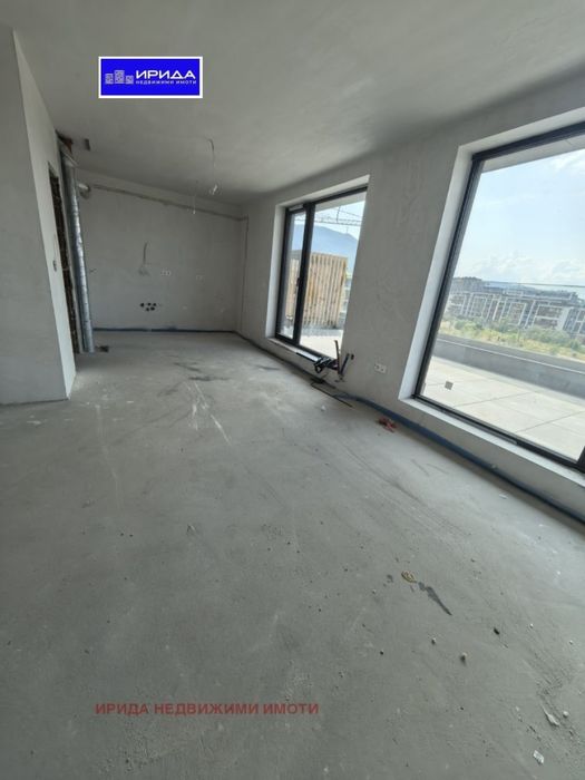 Продава се Многостаен апартамент в София, Манастирски ливади - 194 кв.м за 1367 €/кв.м - Снимка #2