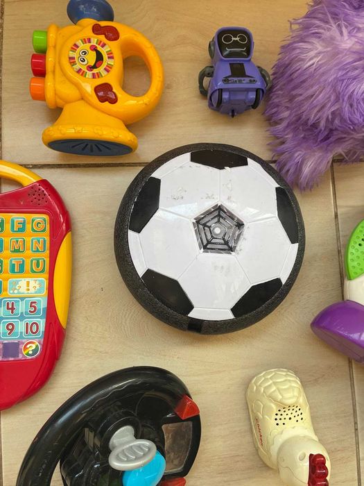 8 броя детски музикални играчки