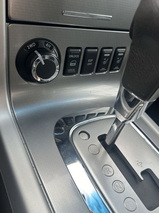 Nissan Navara KingKab !! 90.000 km !!