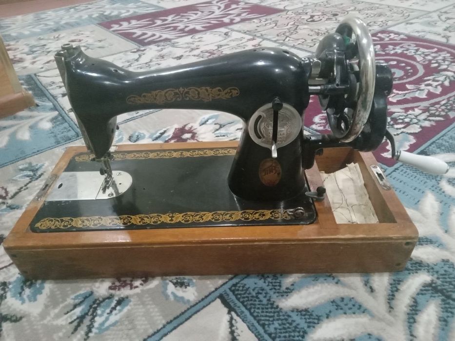 Кол машын сатылады