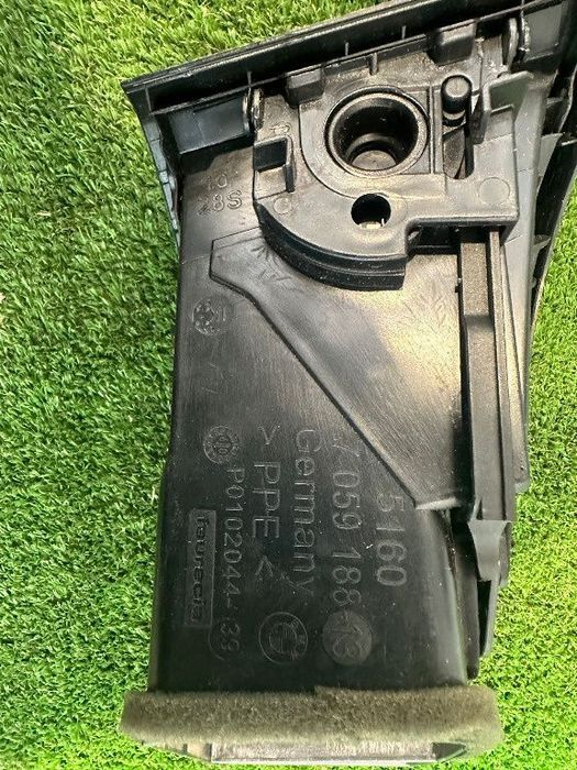 Gura ventilare bmw seria 1 e87 2009