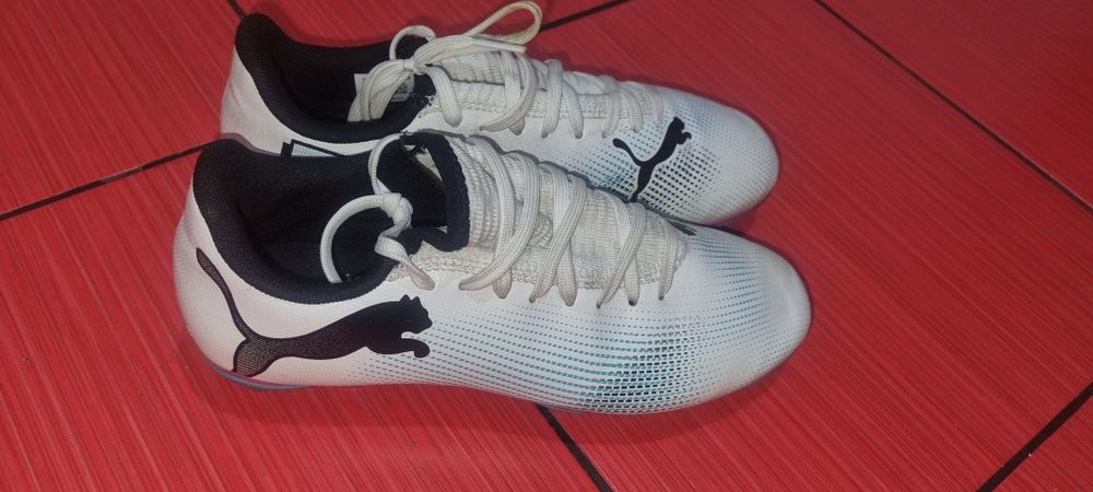 Ghete fotbal Puma