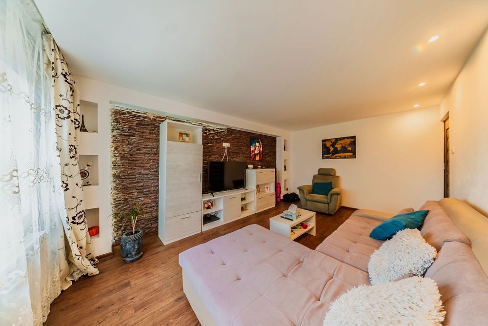 Apartament zona Malul Muresului - Podgoria