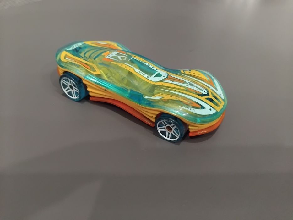 Машинки Hot Wheels