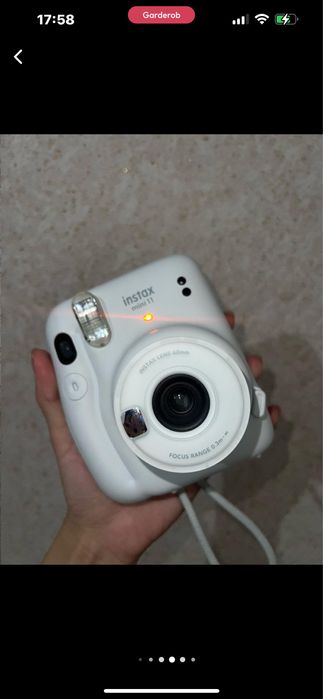 INSTAX MINI 11 + чехол и альбом. НОВЫЕ.