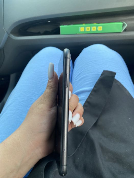 Iphone 11 памят:128гб