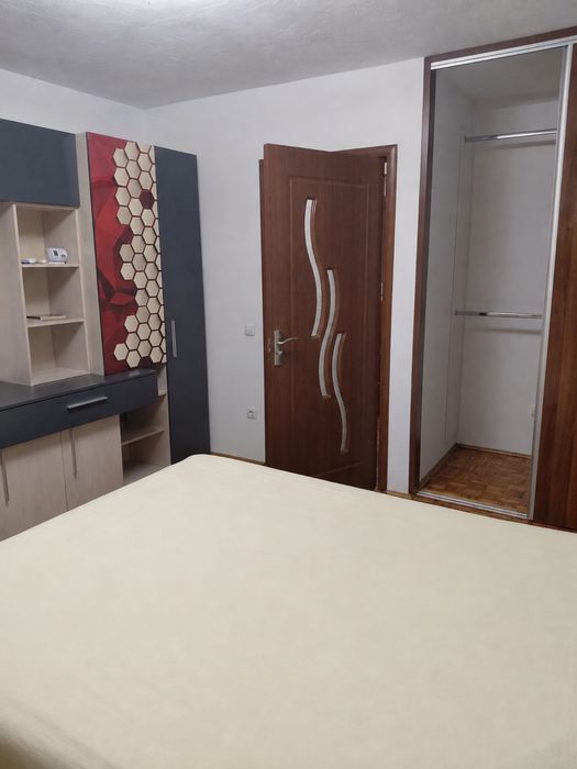 Vand apartament cu 2 camere IN TEREZIAN