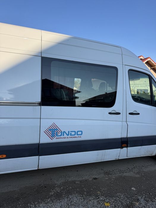 Piese Volkswagen Vw crafter 2.5 TDI locuri punte spate portiere usi spate