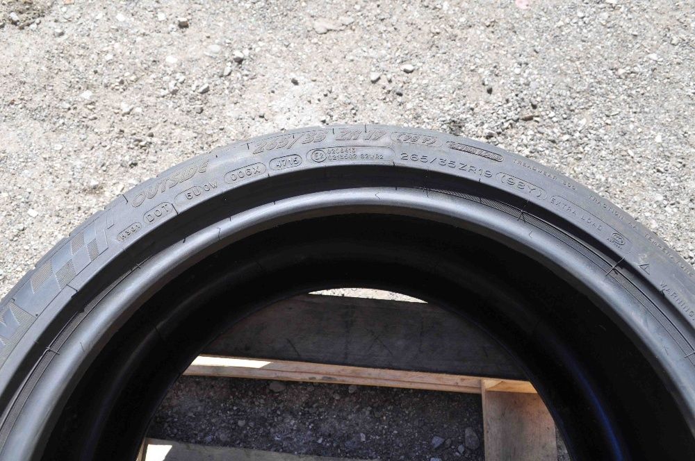 ! Anvelopa Vara 265/35 R19 MICHELIN PILOT SUPER SPORT 98Y