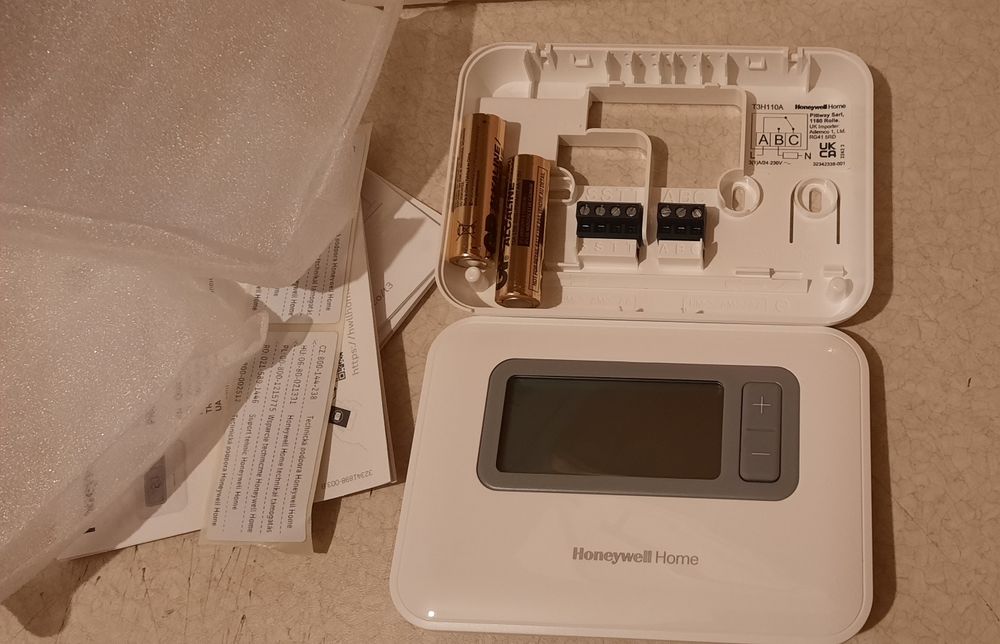 Termostat Honeywell t3