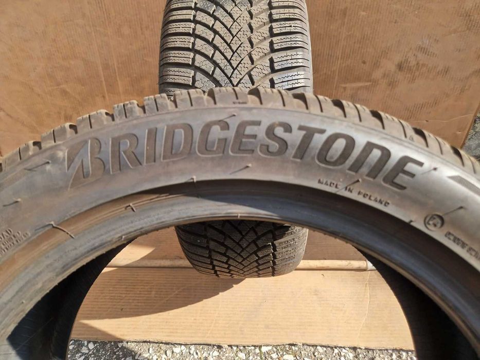 2 Bridgestone R18 225/50
Зимни гуми 
DOT0222